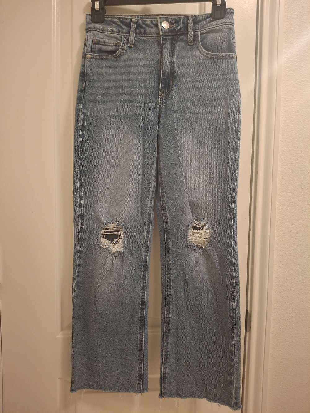 art class Light Blue Distressed Straight Leg Jeans